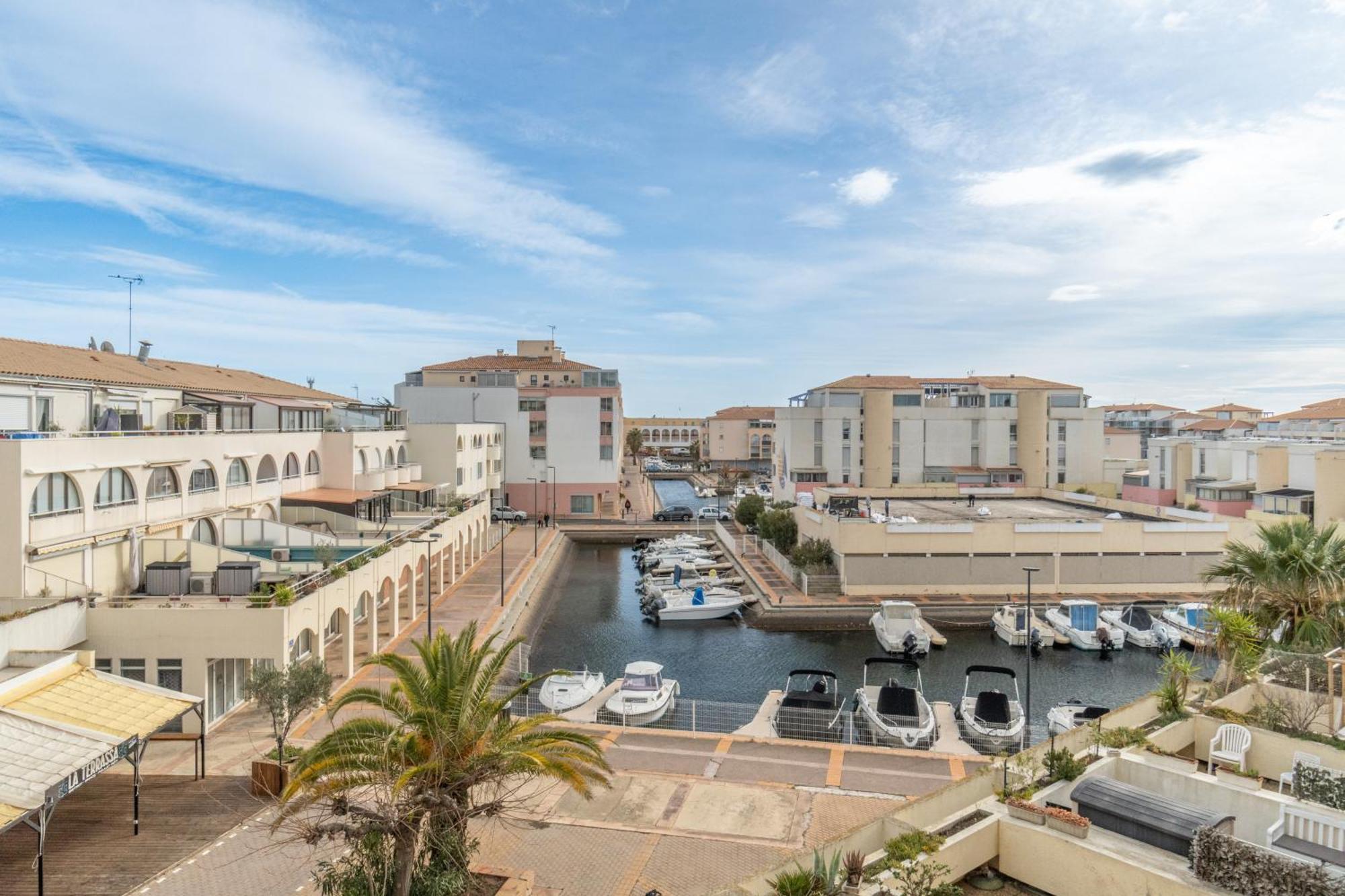 Appt T2 Cabine Clim Parking Privee Vu Mer Sète Zewnętrze zdjęcie